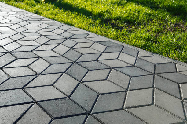 Best Driveway Pavers Near Me  in Dale, IN